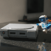 découvrez la playstation 1 en lego dès octobre, avec un set exclusif astro bot pour les fans de gaming et de construction.
