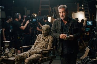 le réalisateur de stupid never dies évoque la durée de vie du jeu, la momie abandonnée et la pression qui a marqué sa création en coulisses.